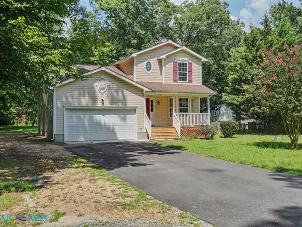 12366 Cedar Trail , Gloucester, VA 23061