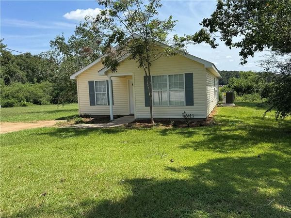 3080 Beth Court , Semmes, AL 36575