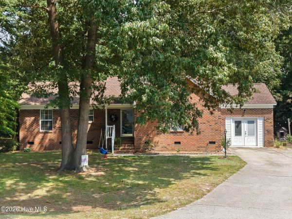 2528 Bradford Court, La Grange, NC 28551