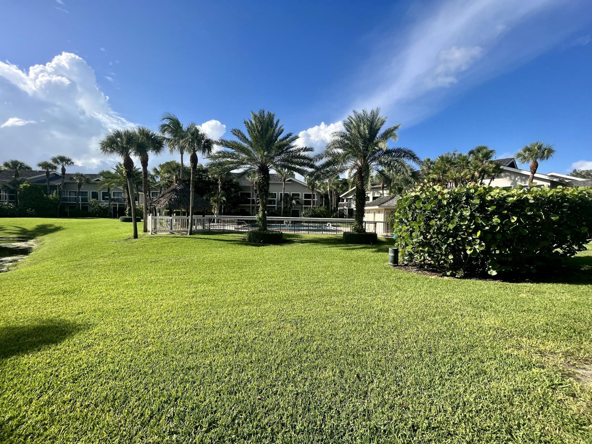 11863 Wimbledon Circle, Unit 401, Wellington, FL 33414 Photo