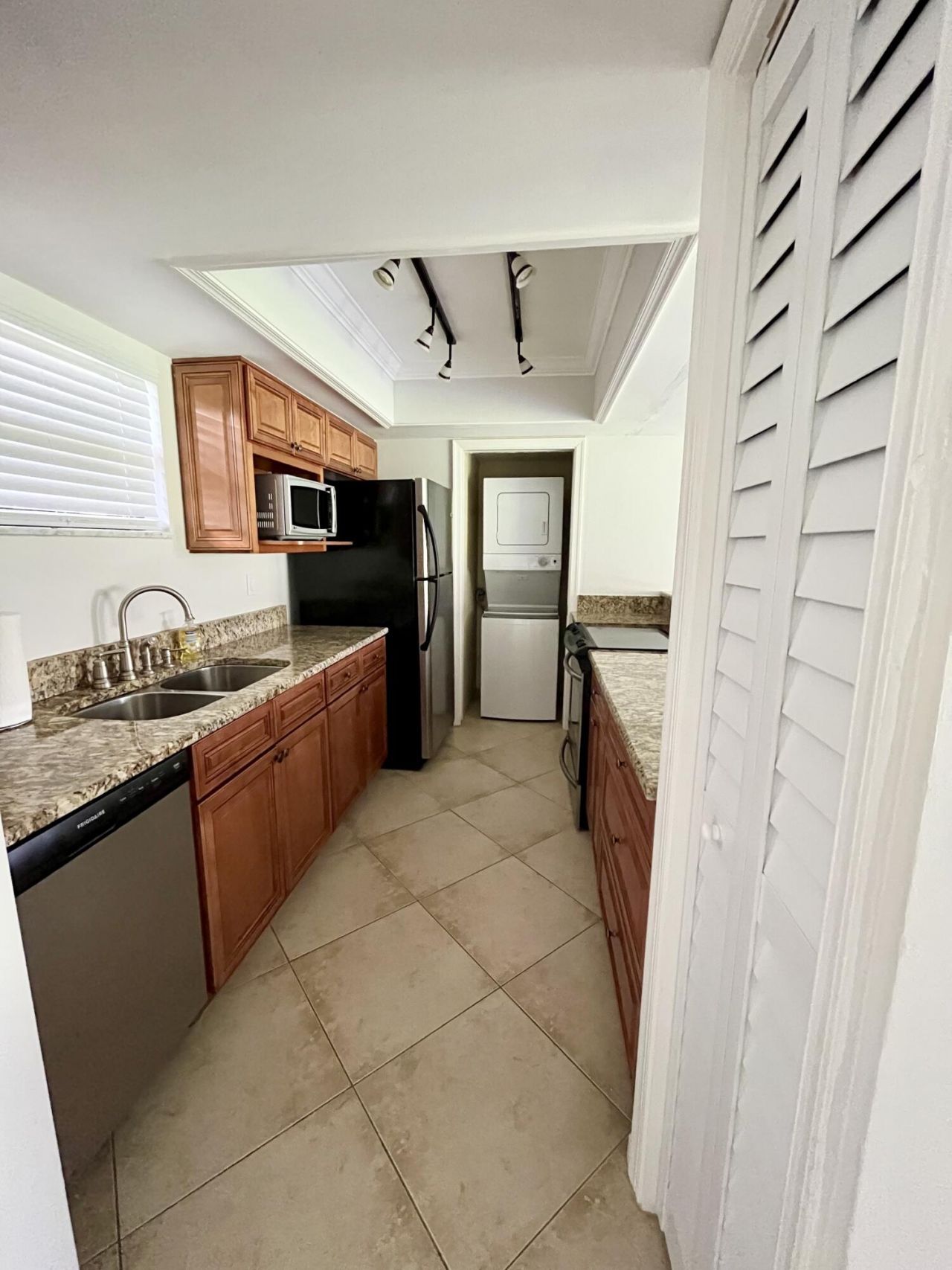 11863 Wimbledon Circle, Unit 401, Wellington, FL 33414 Photo
