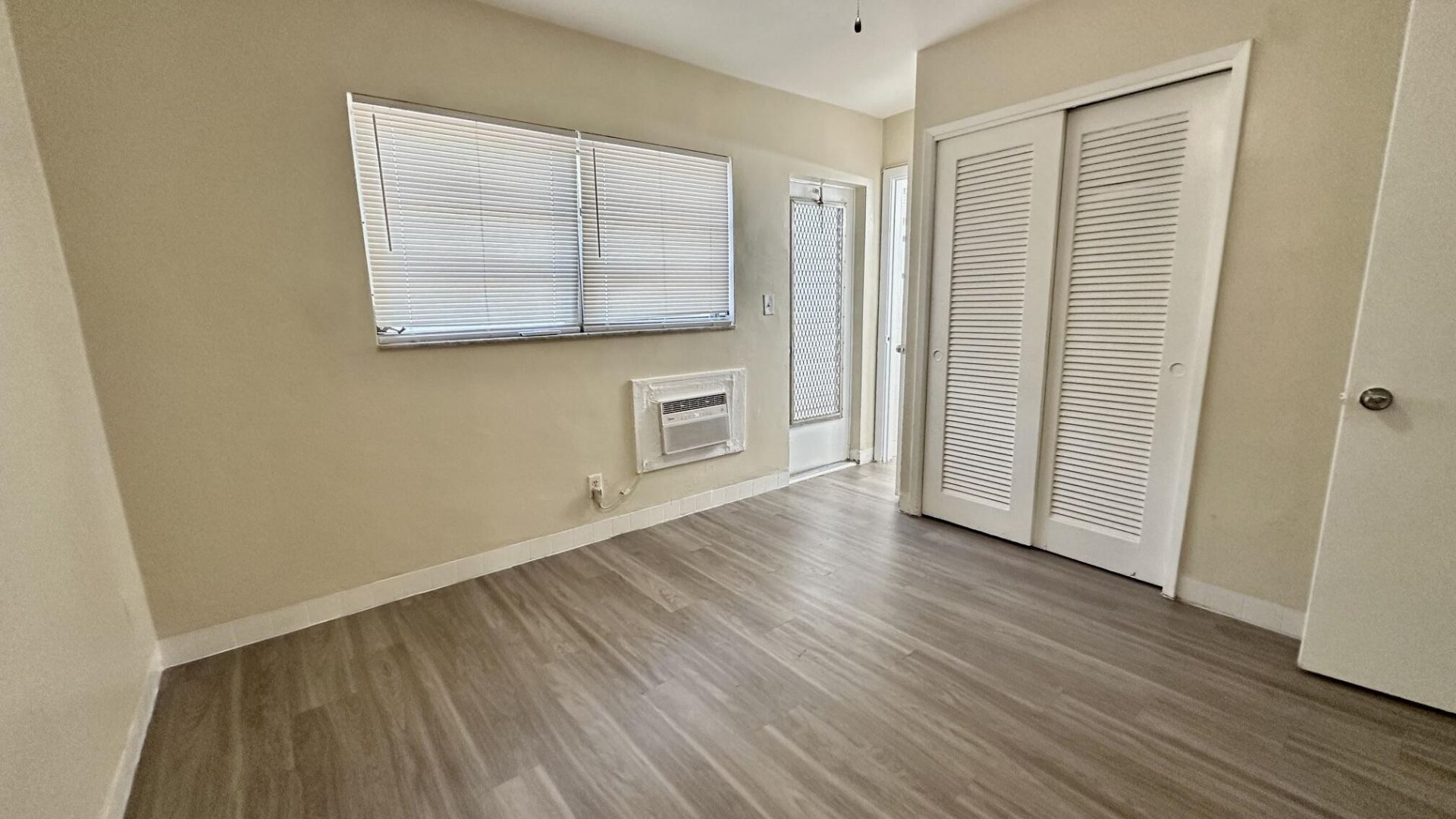 505 NE 4th Avenue, Unit 2, Fort Lauderdale, FL 33301 Photo