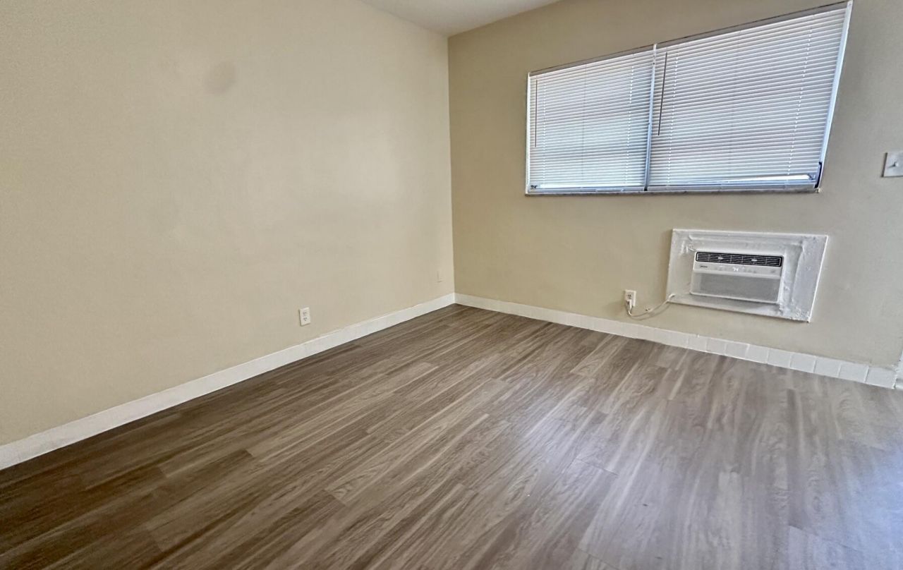 505 NE 4th Avenue, Unit 2, Fort Lauderdale, FL 33301 Photo