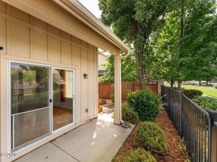 5627 Crescent Hill Way, Sparks, NV 89436 Photo
