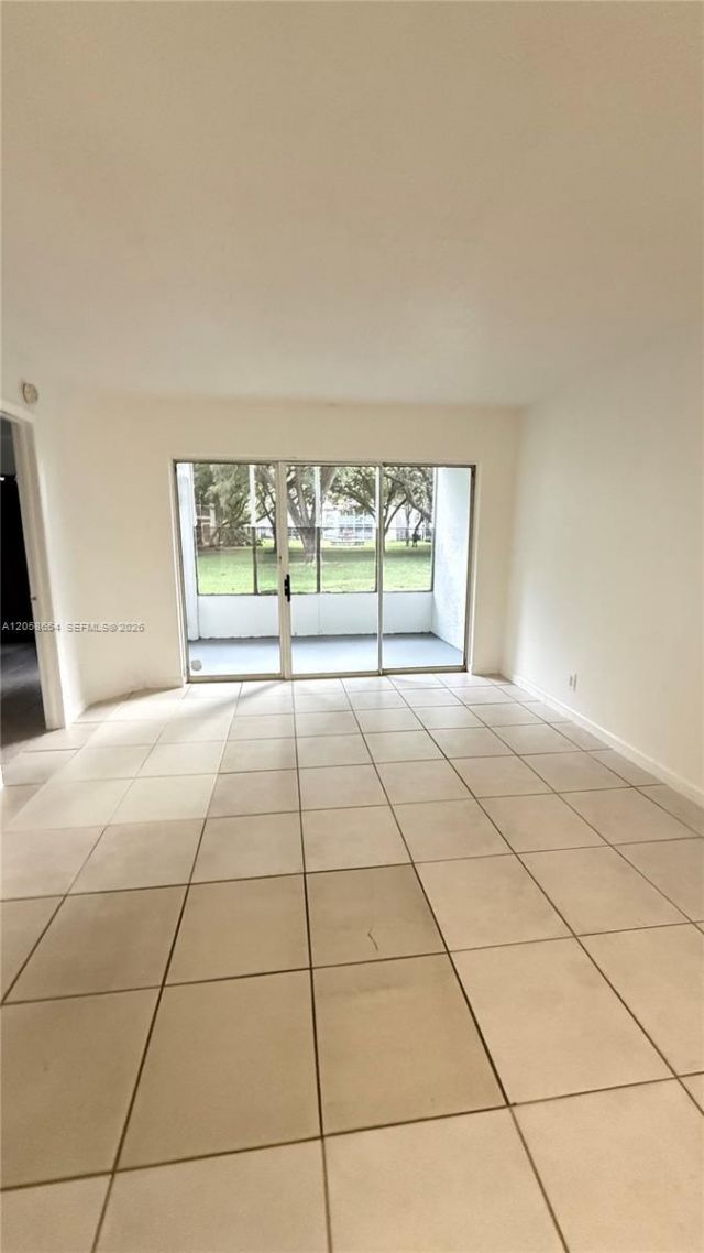 13944 SW 90th Ter, Unit 13944, Miami, FL 33186 Photo