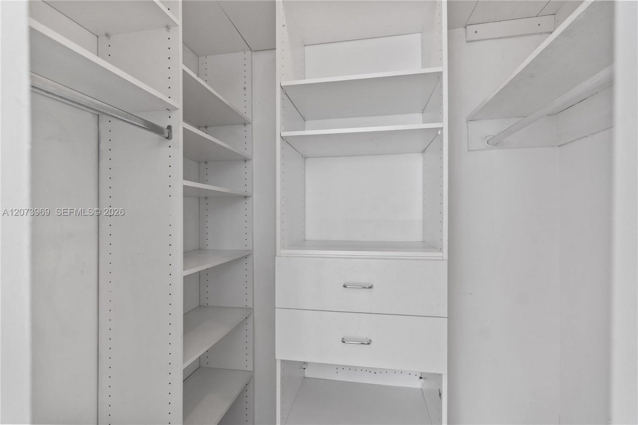 9250 W Bay Harbor Dr , Unit 2A, Bay Harbor Islands, FL 33154 Photo