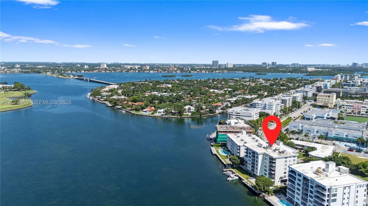 9250 W Bay Harbor Dr , Unit 2A, Bay Harbor Islands, FL 33154 Photo