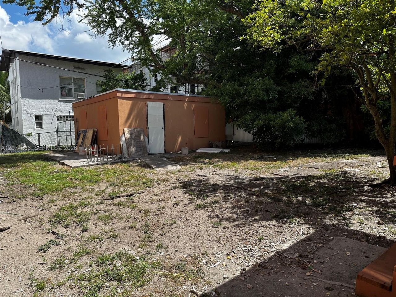 1545 NW 1st St , Unit 1537, Miami, FL 33125 Photo