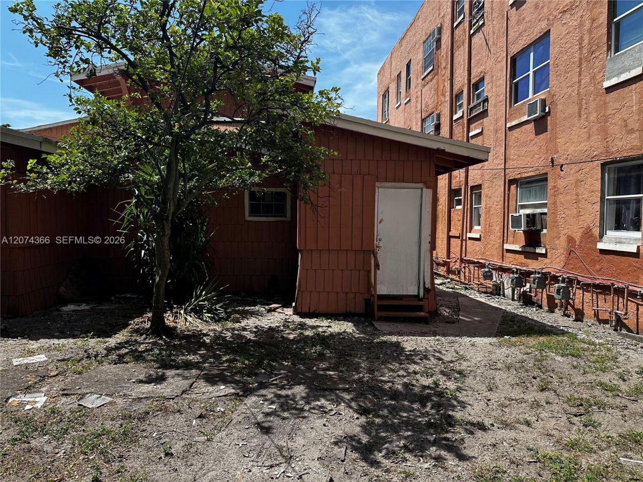 1545 NW 1st St , Unit 1537, Miami, FL 33125 Photo