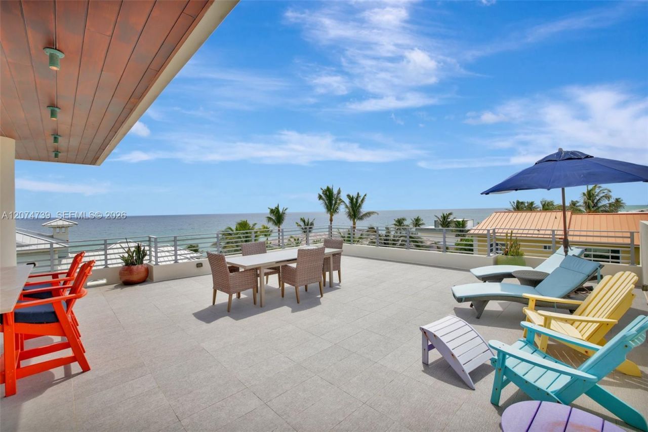 305 Oak St , Hollywood, FL 33019 Photo