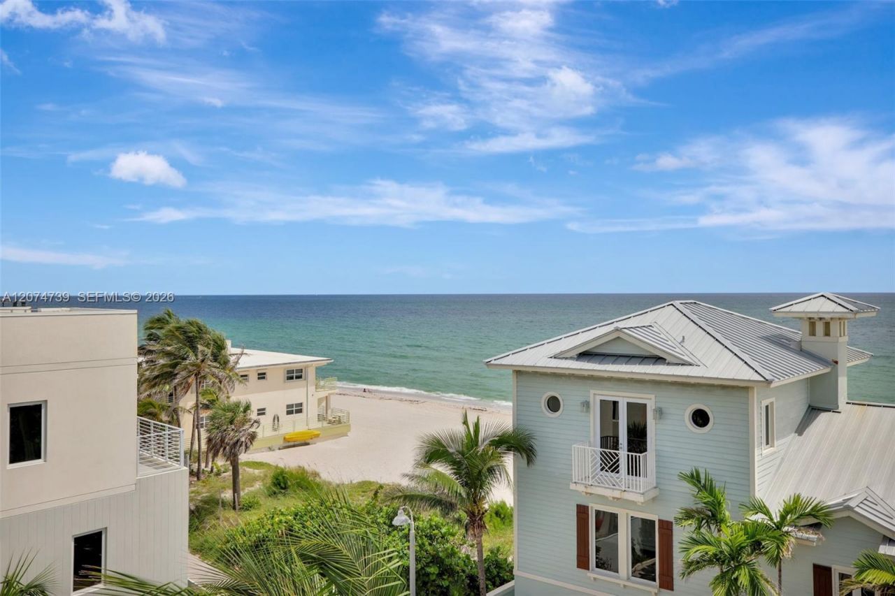 305 Oak St , Hollywood, FL 33019 Photo