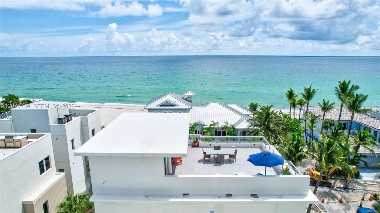 305 Oak St , Hollywood, FL 33019 Photo