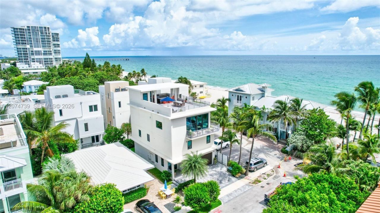 305 Oak St , Hollywood, FL 33019 Photo