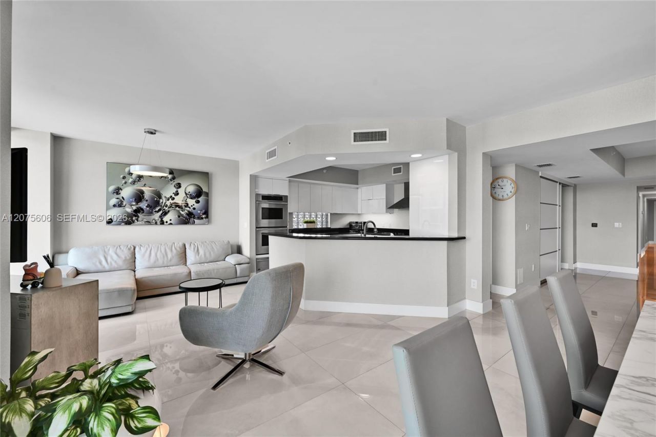 3301 NE 183rd St , Unit 509, Aventura, FL 33160 Photo