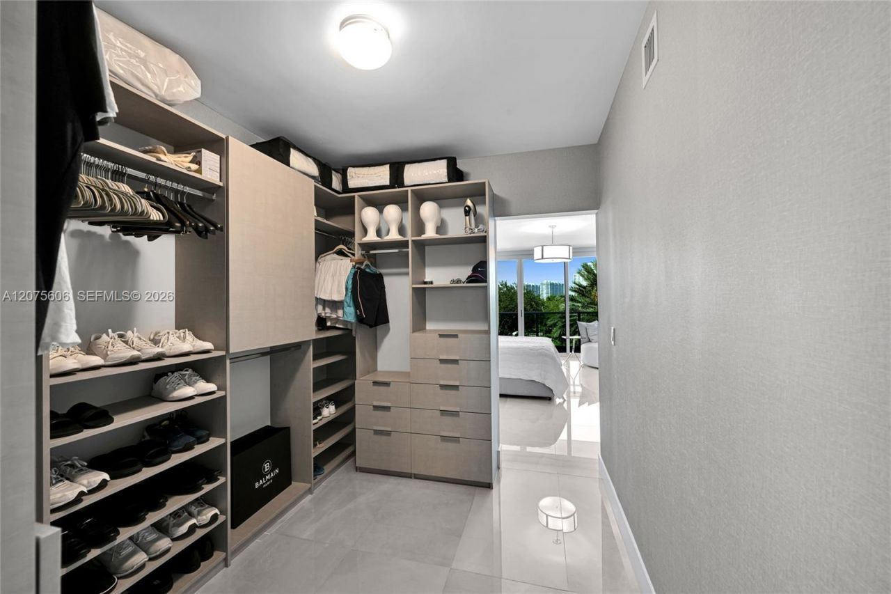 3301 NE 183rd St , Unit 509, Aventura, FL 33160 Photo