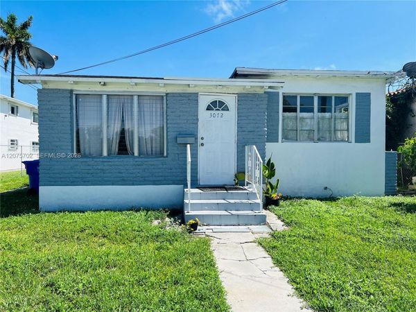 3072 SW 16th St, Unit 3, Miami, FL 33145