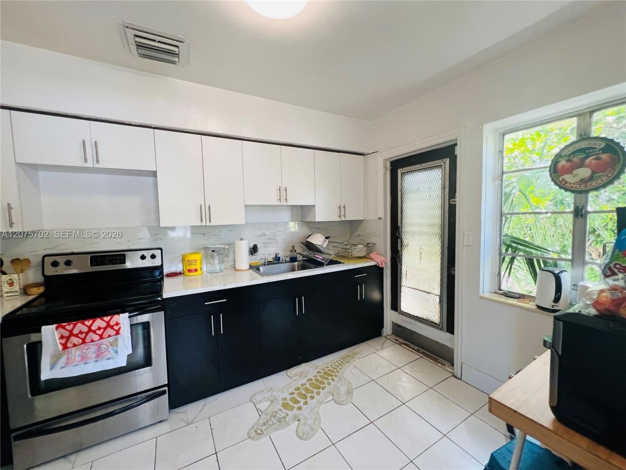 3072 SW 16th St, Unit 3, Miami, FL 33145 Photo