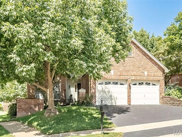 14143 Woods Mill Cove Drive , Chesterfield, MO 63017