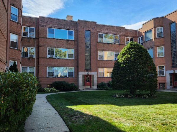 2641 W Fitch Avenue , Unit 2, Chicago, IL 60645