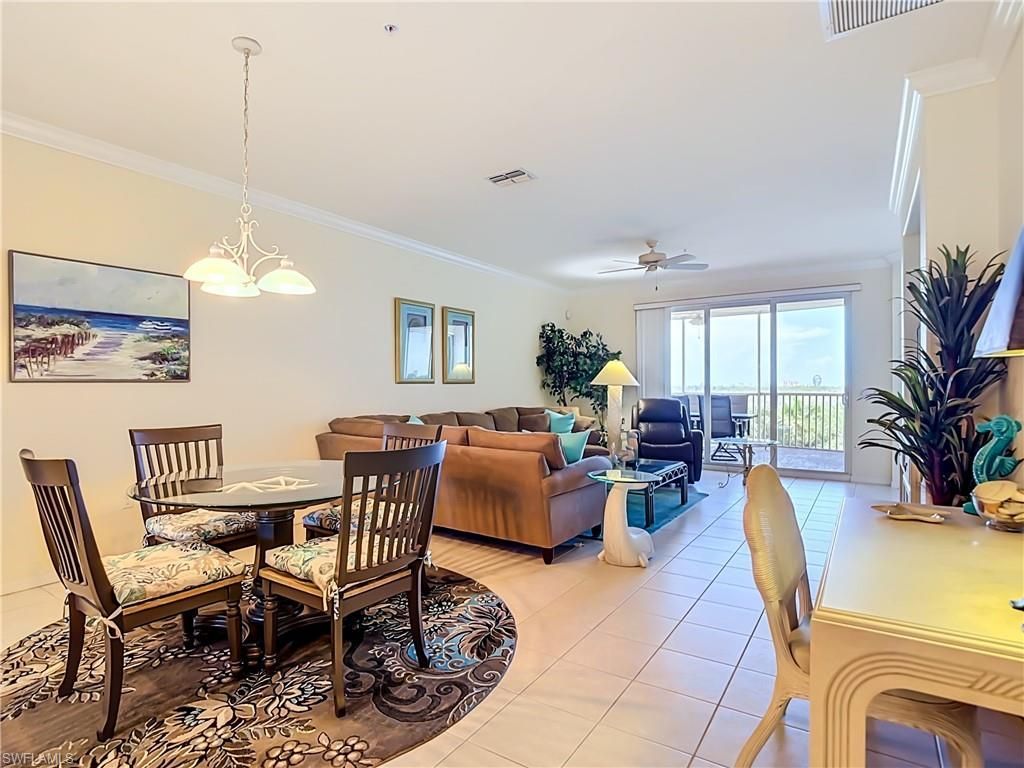 20061 Sanibel View Cir, Unit 203, Fort Myers, FL 33908 Photo