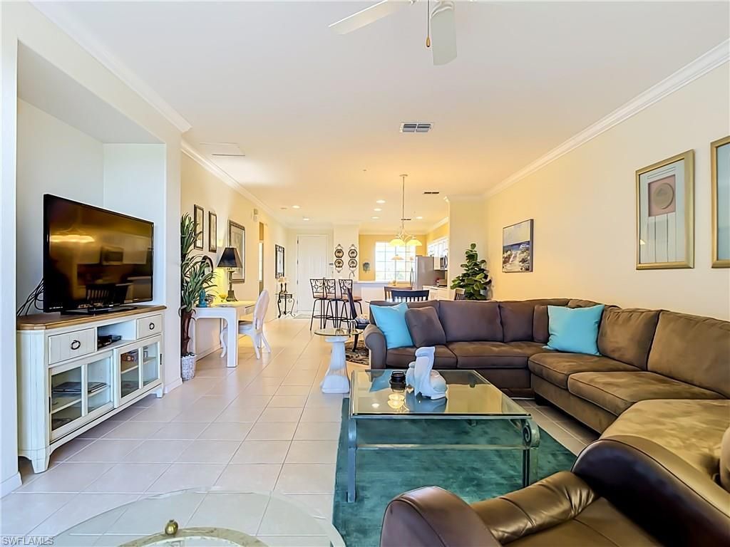 20061 Sanibel View Cir, Unit 203, Fort Myers, FL 33908 Photo