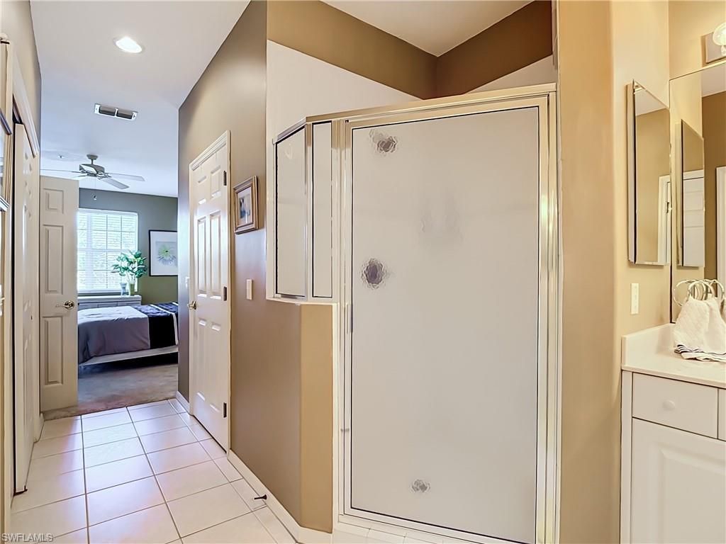 20061 Sanibel View Cir, Unit 203, Fort Myers, FL 33908 Photo