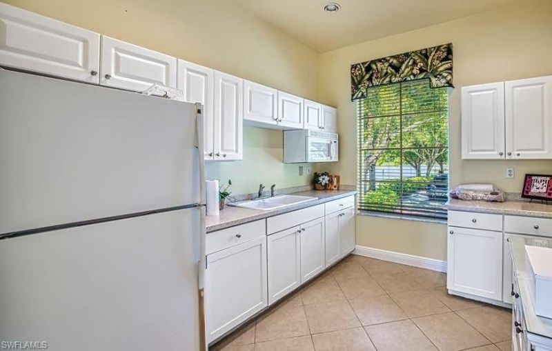 20061 Sanibel View Cir, Unit 203, Fort Myers, FL 33908 Photo