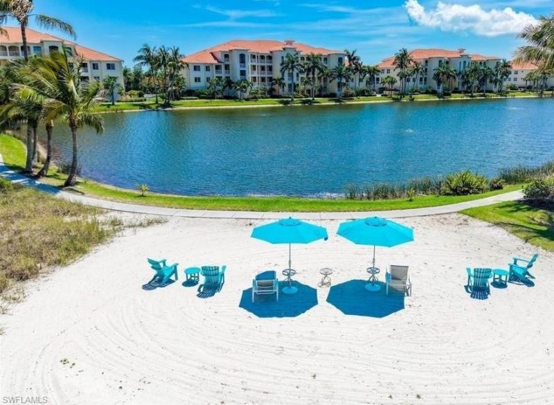 20061 Sanibel View Cir, Unit 203, Fort Myers, FL 33908 Photo