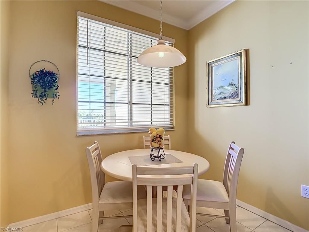 20061 Sanibel View Cir, Unit 203, Fort Myers, FL 33908 Photo