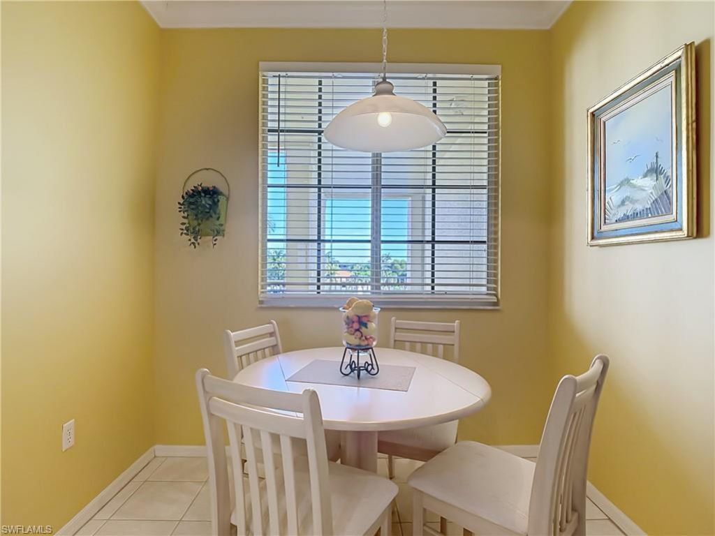 20061 Sanibel View Cir, Unit 203, Fort Myers, FL 33908 Photo