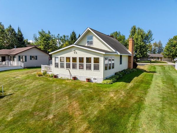 61 Plymouth Beach Drive, Indian River, MI 49749