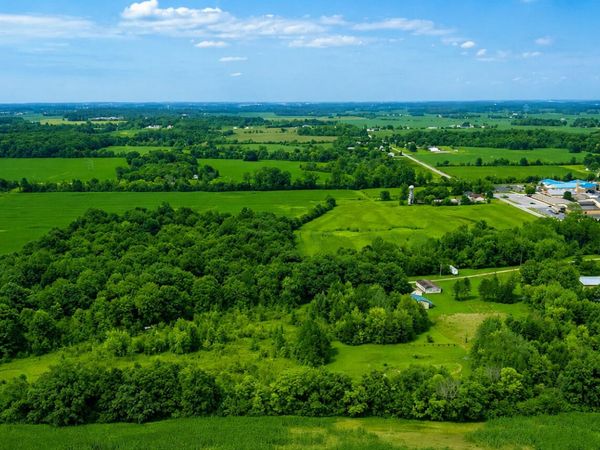 2551 E Breese Road, Lima, OH 45806