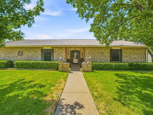 1420 Green Street, Graham, TX 76450