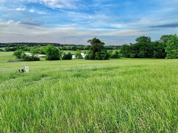 42 Shore Crest Way, Athens, TX 75752