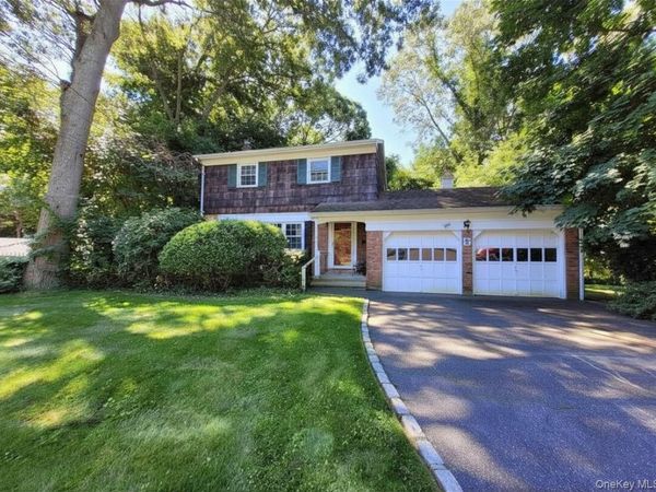5 Pan Court , South Huntington, NY 11746
