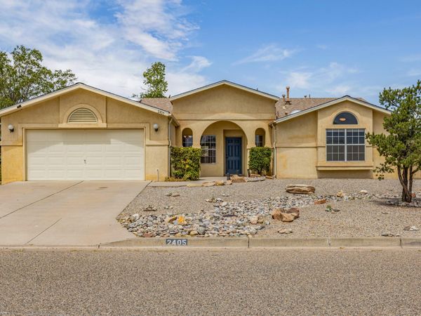 2405 Agua Fria Drive NE, Rio Rancho, NM 87144