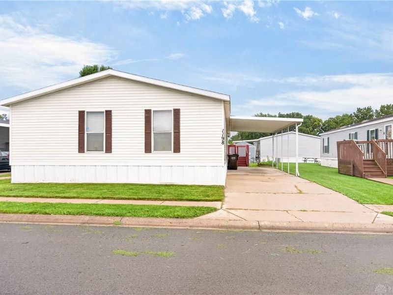 1198 Apple Blossom Lane, Sidney, OH 45365 Photo 3