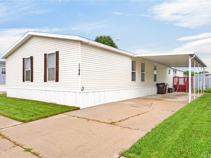 1198 Apple Blossom Lane, Sidney, OH 45365 Photo 4