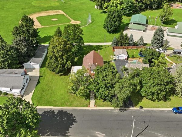 414 Grove STREET, Sullivan, WI 53178