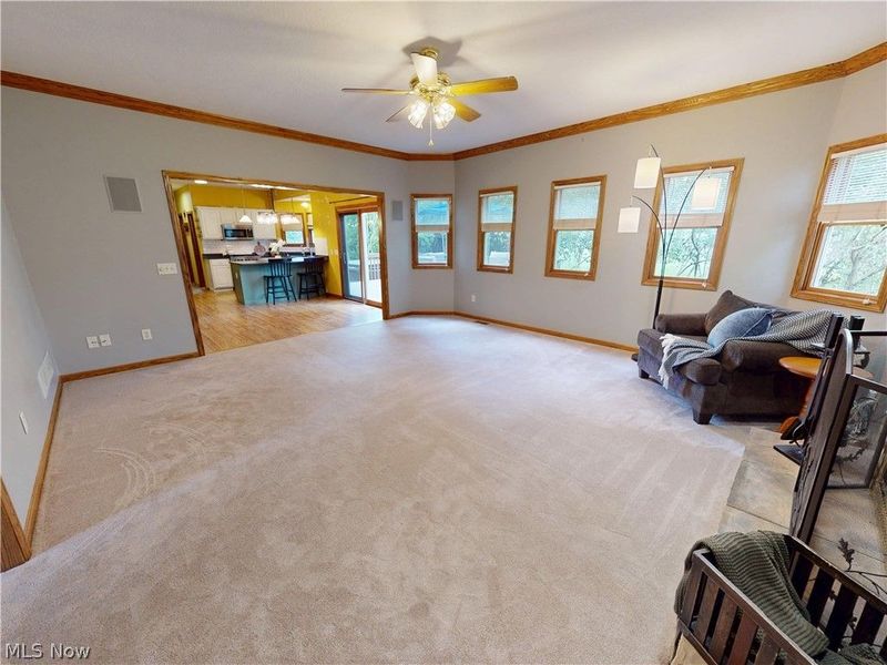 11065 Dunsby Avenue NW, Uniontown, OH 44685 Photo 13