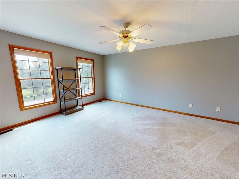 11065 Dunsby Avenue NW, Uniontown, OH 44685 Photo 19