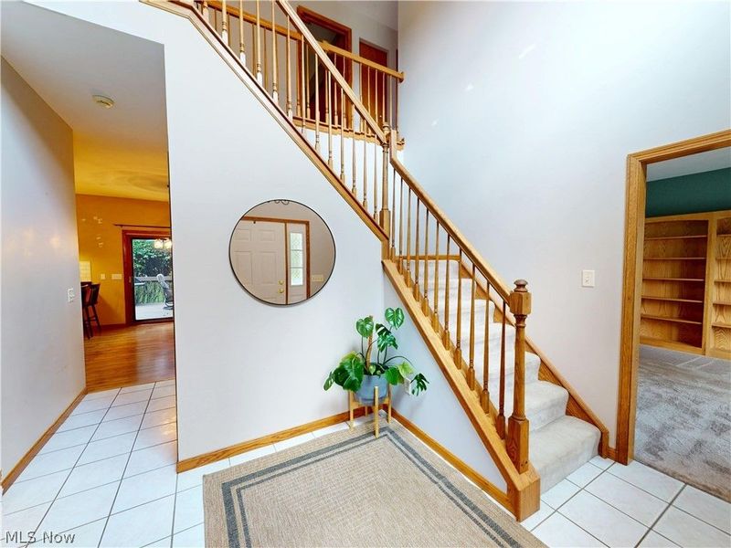 11065 Dunsby Avenue NW, Uniontown, OH 44685 Photo 2