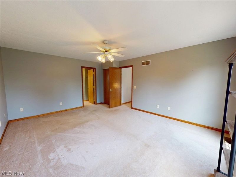 11065 Dunsby Avenue NW, Uniontown, OH 44685 Photo 20