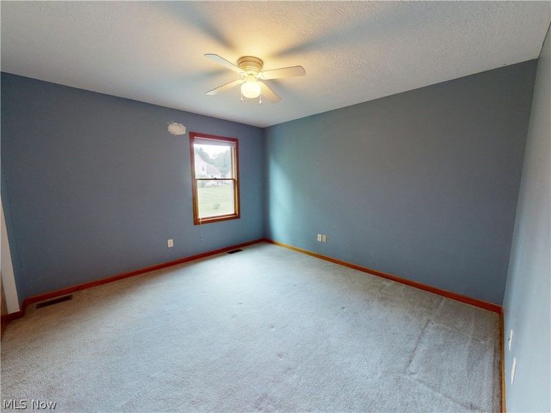 11065 Dunsby Avenue NW, Uniontown, OH 44685 Photo 21