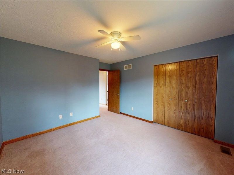 11065 Dunsby Avenue NW, Uniontown, OH 44685 Photo 22