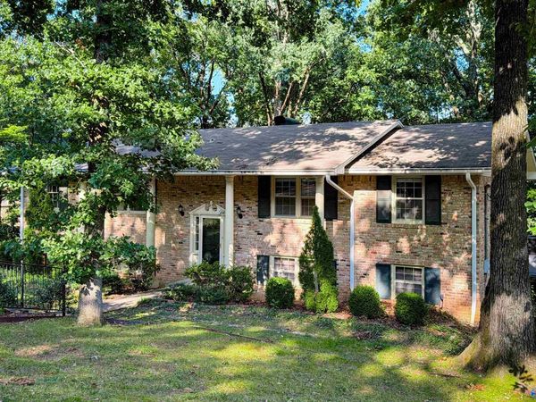 7101 Jones Valley Drive, Huntsville, AL 35802