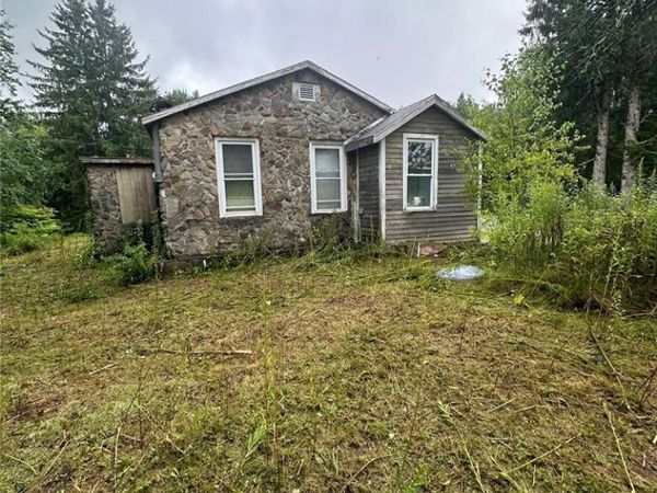428 Old Road , Cropseyville, NY 12052
