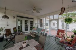 401 Tamwood Circle photo 4