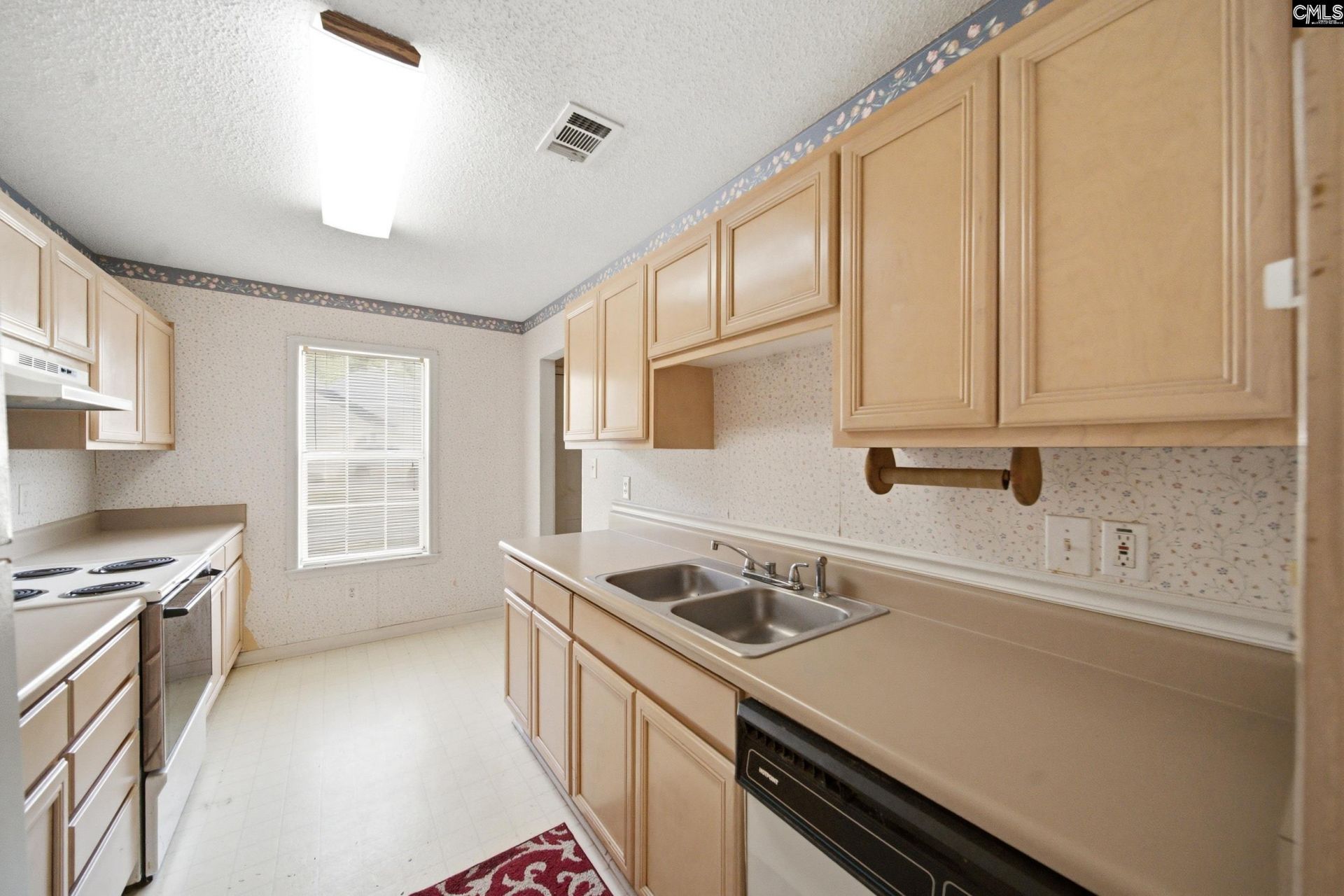 106 Londonberry Circle  Photo 4