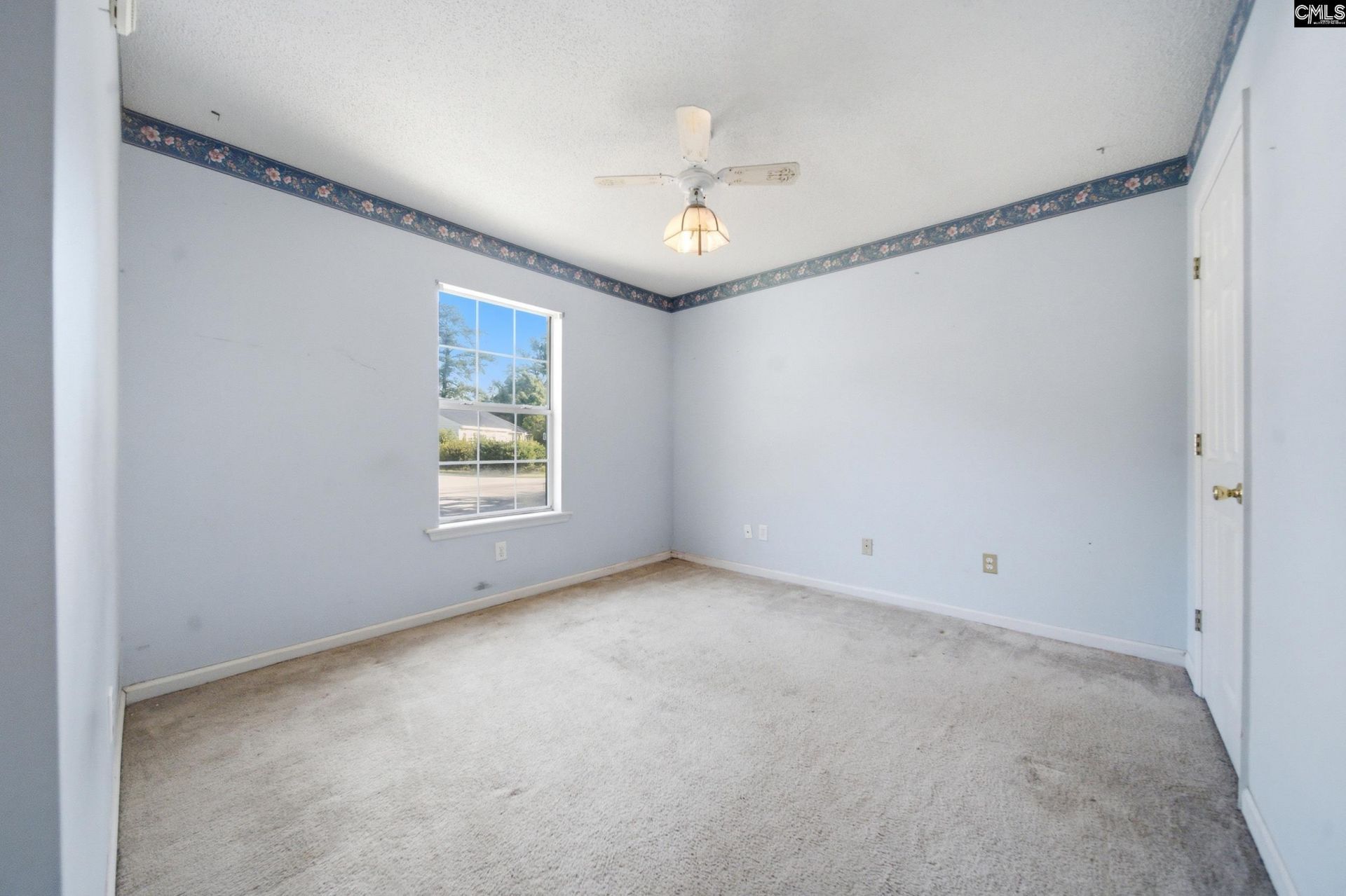 106 Londonberry Circle  Photo 5